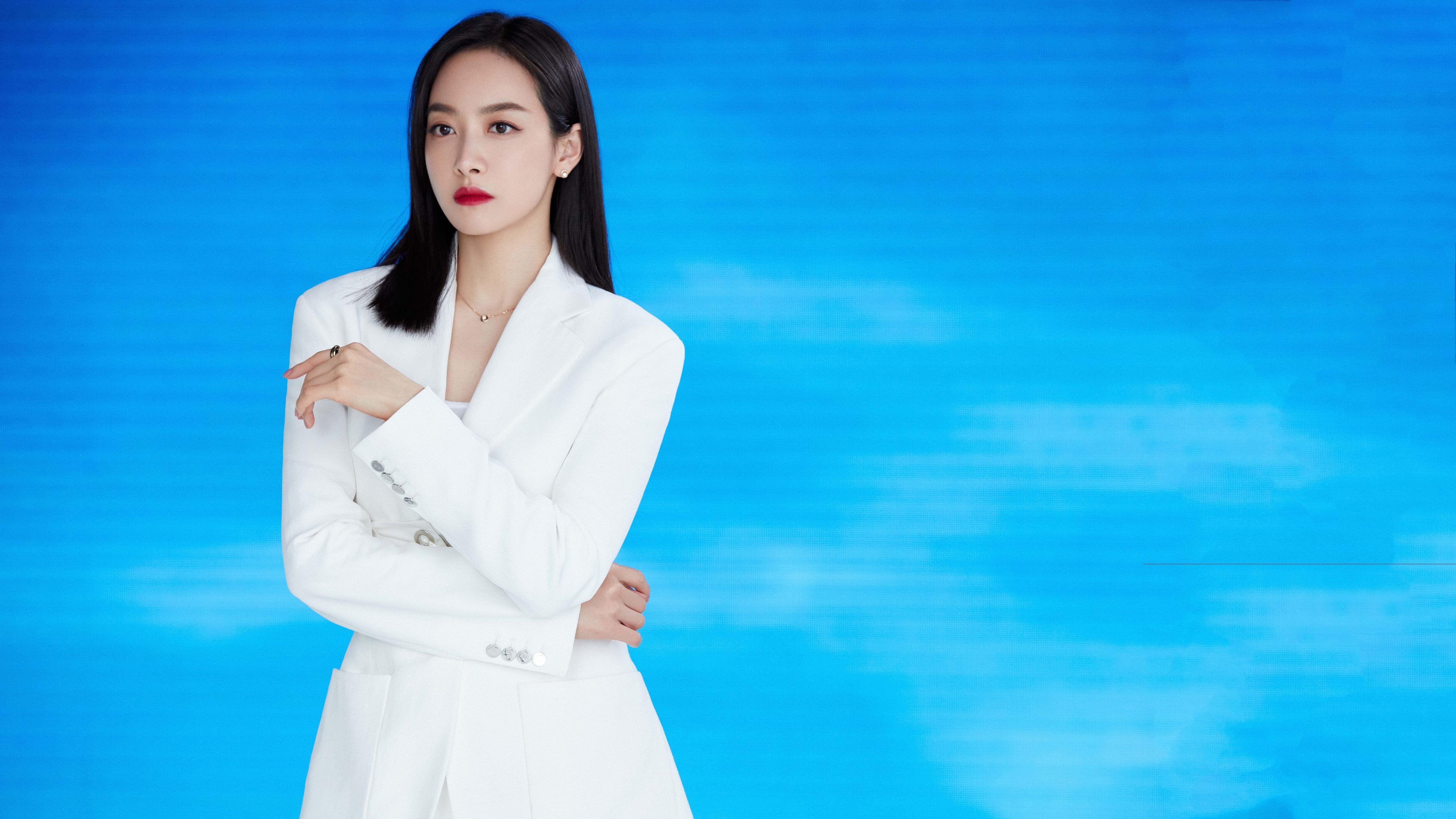 “拍案叫绝：联盟中最酷炫的花式运球”，nba花式运球集锦