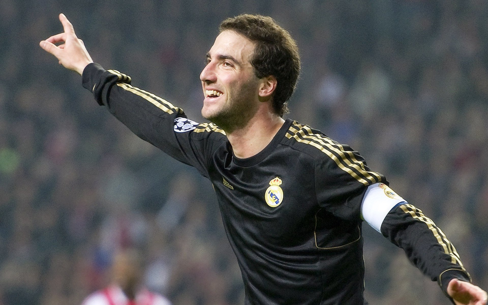 法甲激烈角逐，精彩进球和战术变革成为主旋律，法甲情况